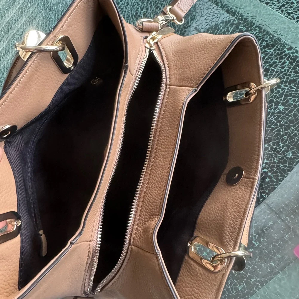 Vince Camuto Classic Convertible Tote Bag in‎ Brown